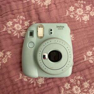 Instax Mini 9 Instant Camera - Mint Green